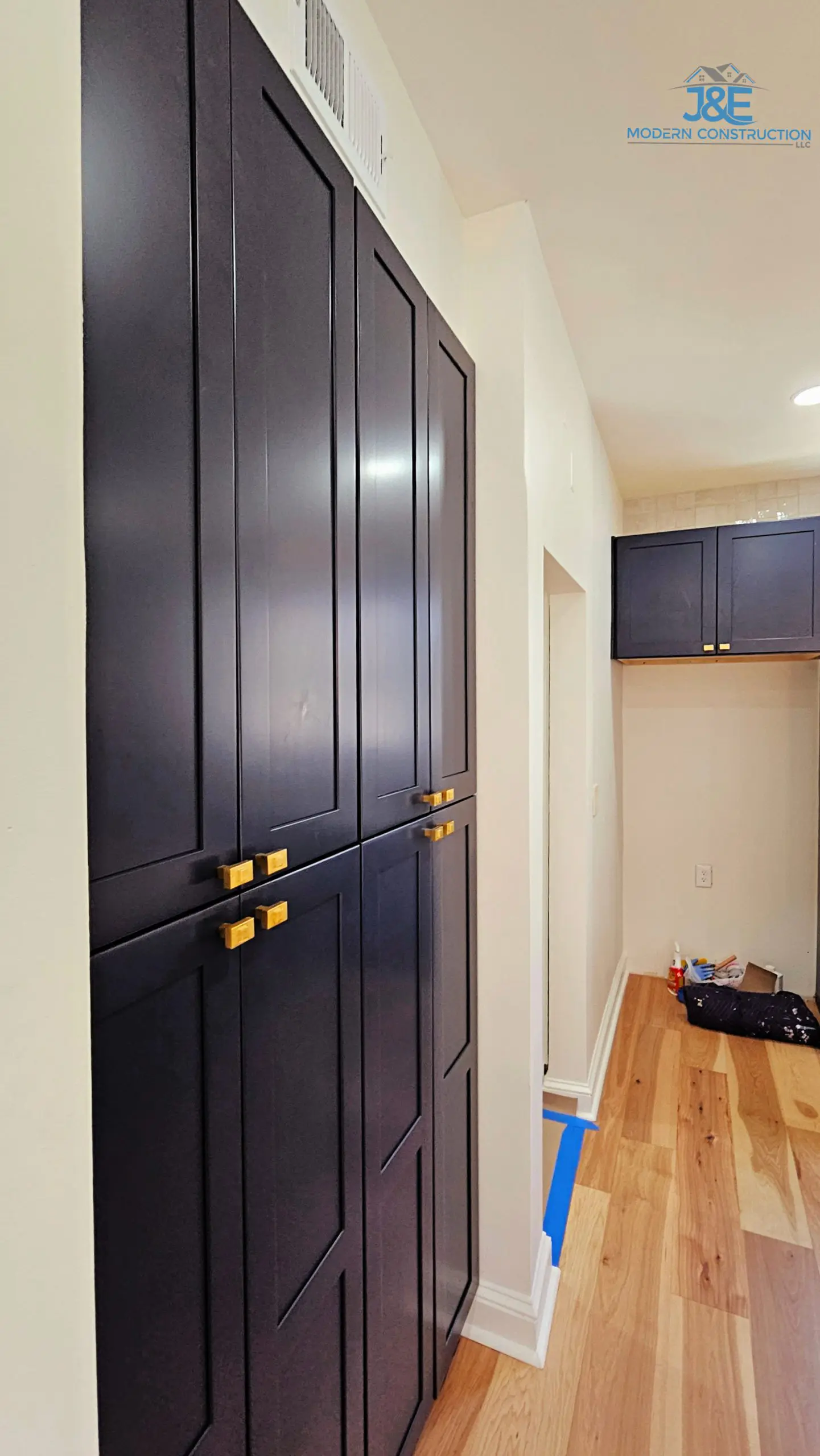 Construction-full-cabinet-scaled-1