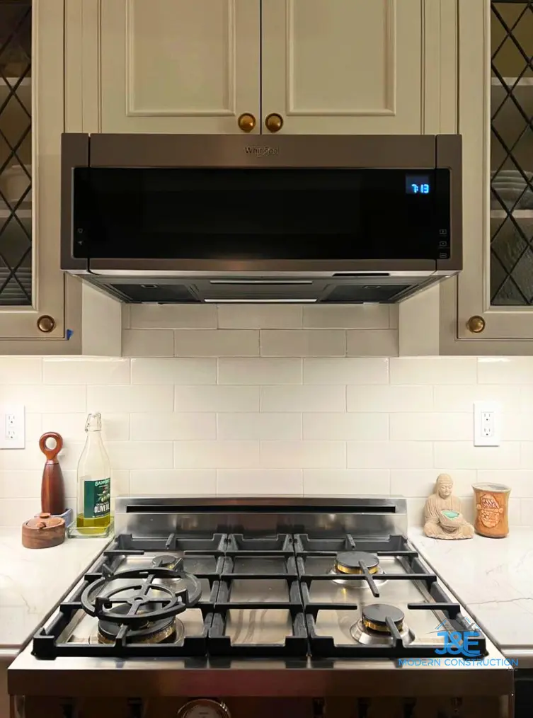 Finish-Kitchen-front-stove