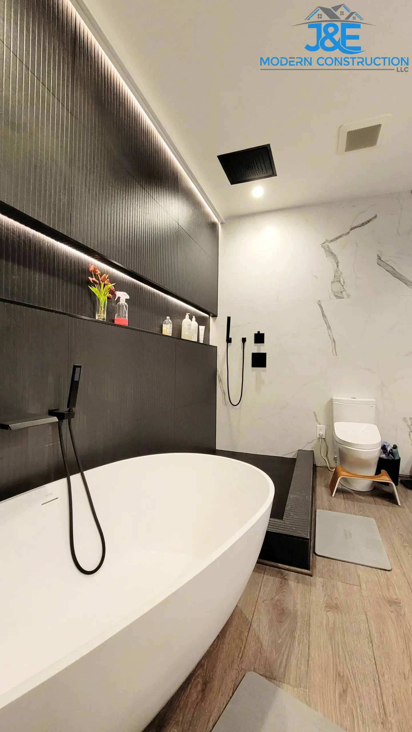 Finish-bathtub-left-view-scaled-1