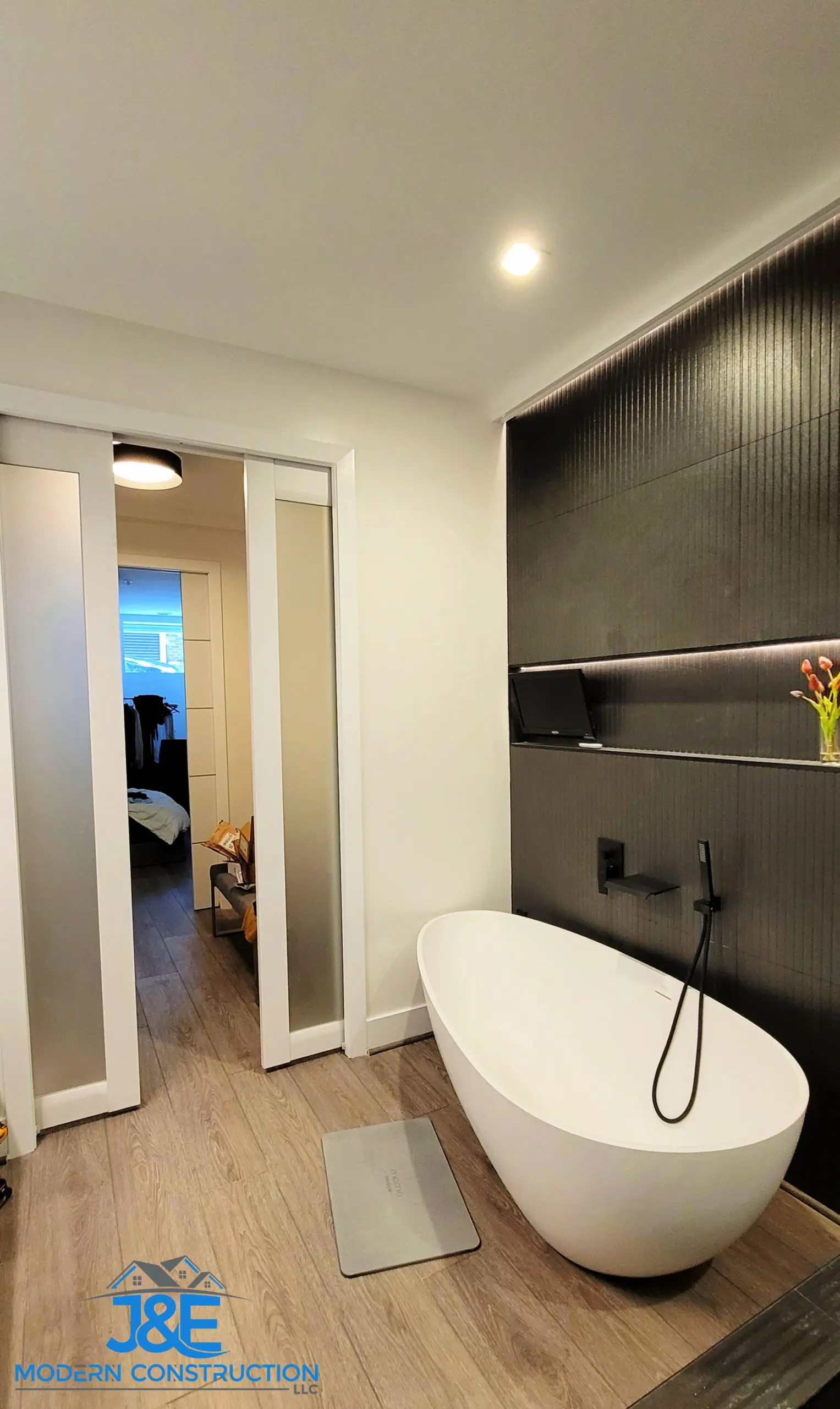 Finish-bathtub-portrait-scaled-1