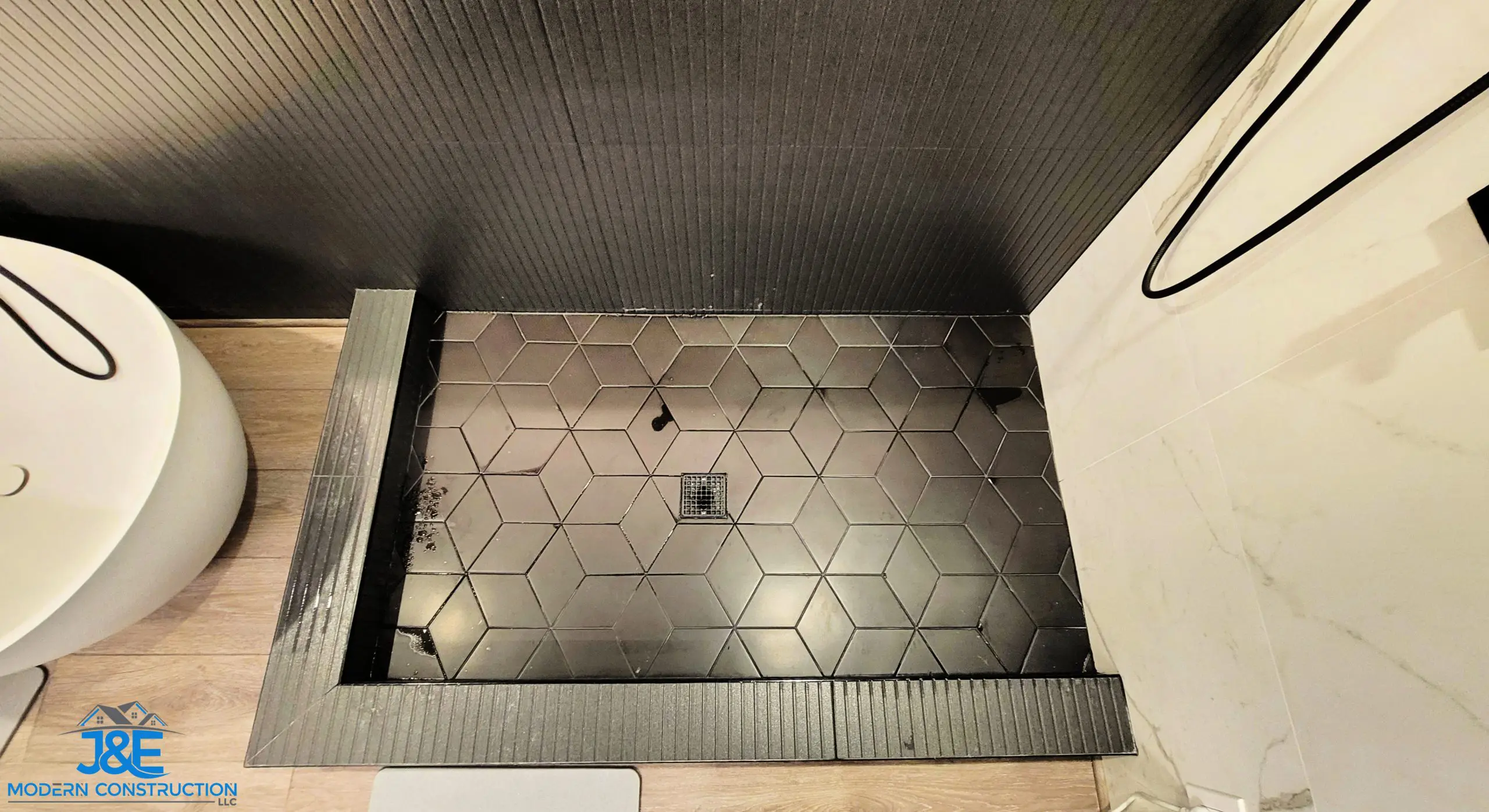 Finish-shower-floor-scaled-1